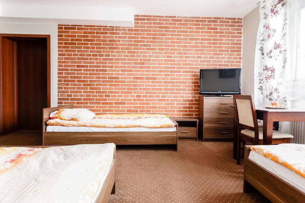 Sleep In Lomza Apartment Room photo